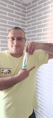 Customer photo review of odaban® antiperspirant + foot and shoe powder set