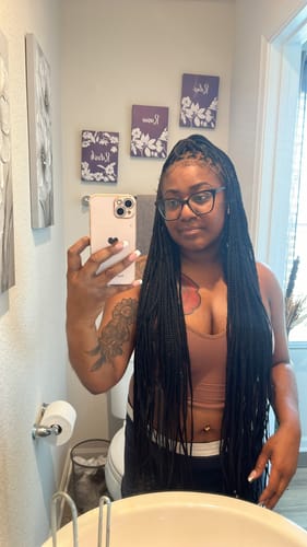 Customer photo review of HD lace knotless braided wig