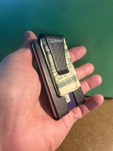 Customer photo review of Z Carbon Fiber Wallet