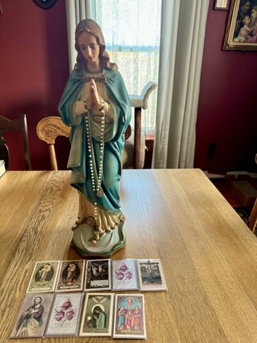 Customer photo review of Holy Card – Our Lady of the Sacred Heart – pack of 10/100/1000 – Restored Vintage Holy Card
