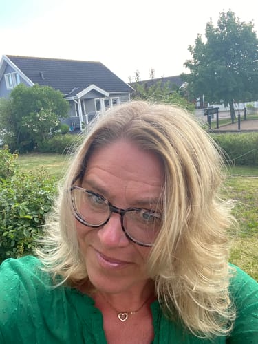 Helena G. review of Sunkissed Refill image 1 out of 1