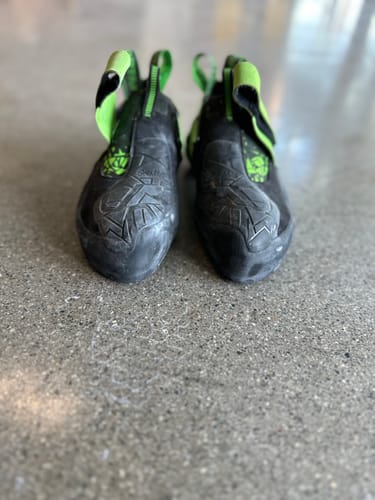 Customer photo review of Men's Skwama Vegan