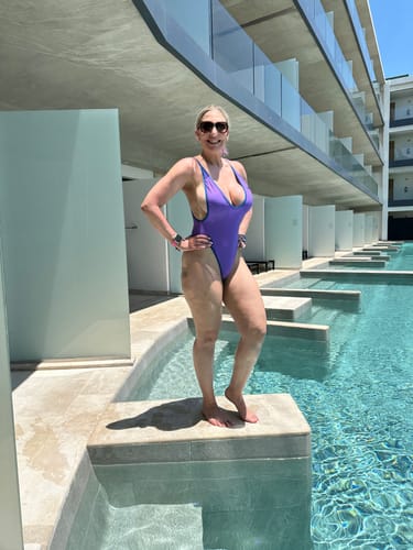 Customer photo review of Violet laguna Retro One-Piece