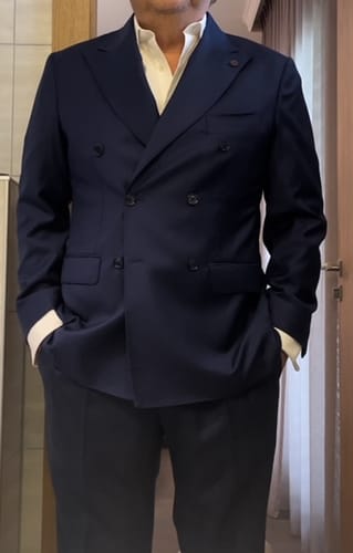 Customer photo review of SARTORIA PARTENOPEA Blue 170's Loro Piana Wool-Cashmere Wish DB Suit Current