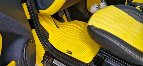 Customer photo review of Fußmatten für Mikrowagen - Vorne