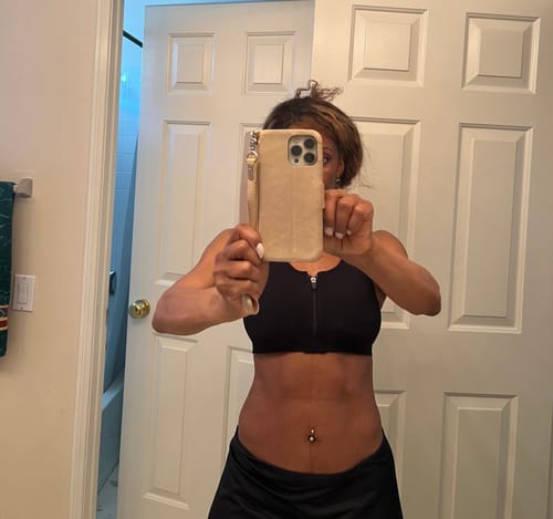 Customer photo review of AlignMe™ Zipper Posture Sports Bra For Women