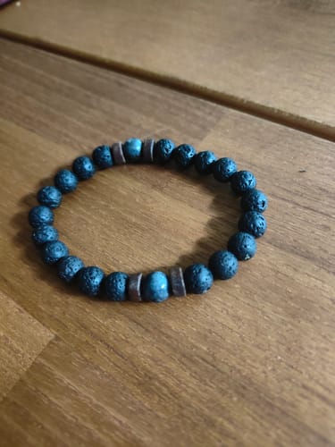 Customer photo review of Vulkanstein Armband