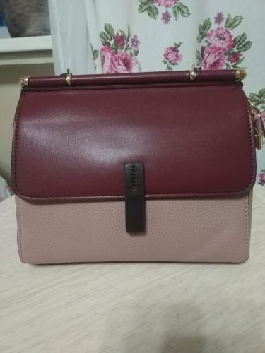 Customer photo review of Women's Luxury Genuine Leather Crossbody Bag