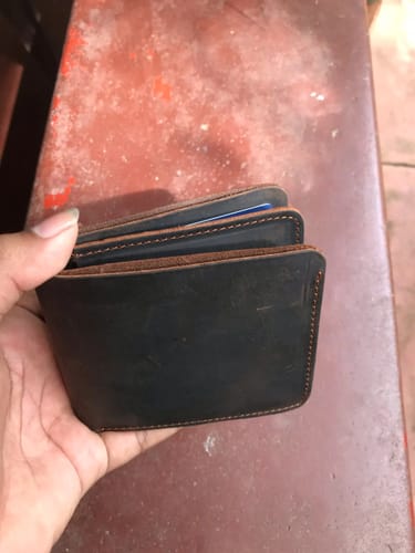 Customer photo review of Men's Luxury Cowhide Leather Tri-Fold Wallet