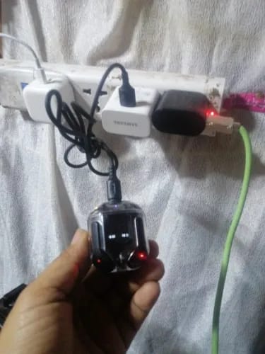 Customer photo review of Crystal Series Wireless Earphone Bluetooth