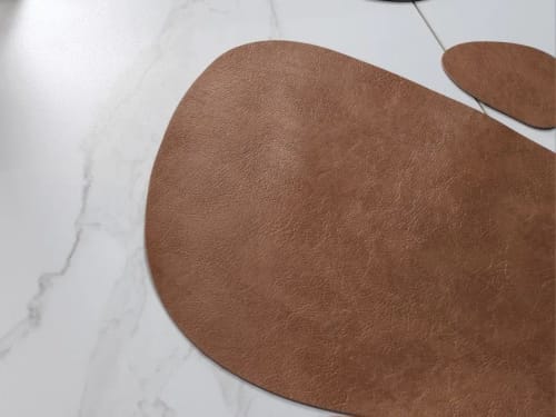 Customer photo review of Home Kitchen Placemat Heat Resistant Leather Cup Dish Mat Cafe bar Wipeable Washable Place Mat Indoor Outdoor Household