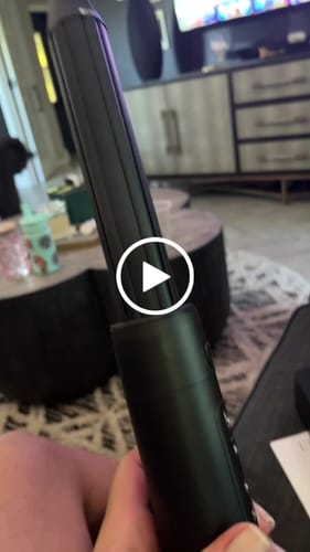 Customer video review of Model 2 | World's Longest Coanda Air Styler (1.25 Inch Long Barrel)