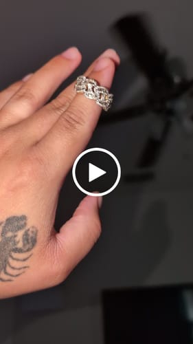 Customer video review of 10K SOLID YELLOW GOLD 1.25 CARAT REAL DIAMOND ENGAGEMENT RING WEDDING PINKY BAND