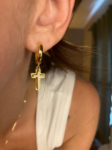 Customer photo review of Cutout Double Cross Earrings