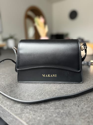 Customer photo review of MANA - BLACK