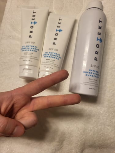 Customer photo review of SPF 50 Mineral Sunscreen