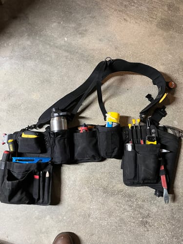 Customer photo review of Perkins Builder Brothers 5-7/8-Inch Short Bolt Storage Pouch with Tool Belt Clip-On