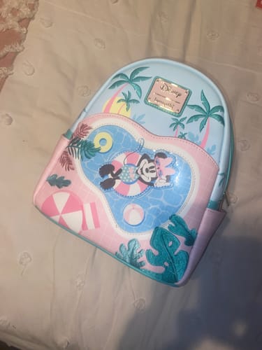 Customer photo review of Loungefly Disney Minnie Mouse Vacation Style Mini Backpack - Preorder