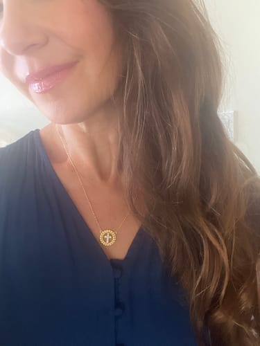 Customer photo review of Devout Round Cross Symbol Necklace