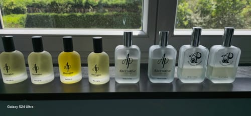 Customer photo review of Parfums d'équivalence