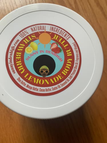 Customer photo review of (NEW) Strawberry Lemonade Body Butter