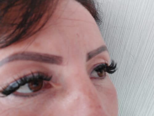 Customer photo review of BOND GIRL Wimpernkleber transparent