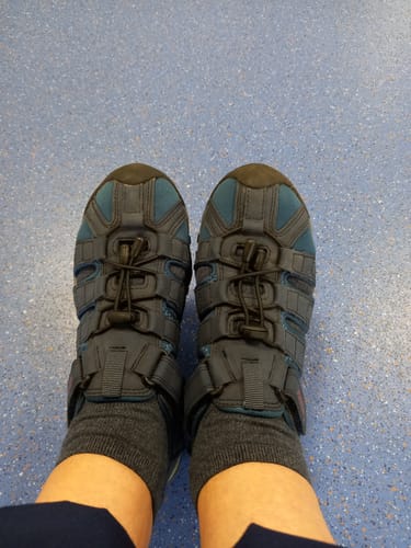 Customer photo review of Colesbourne Recycled Sandals Navy/Fuchsia
