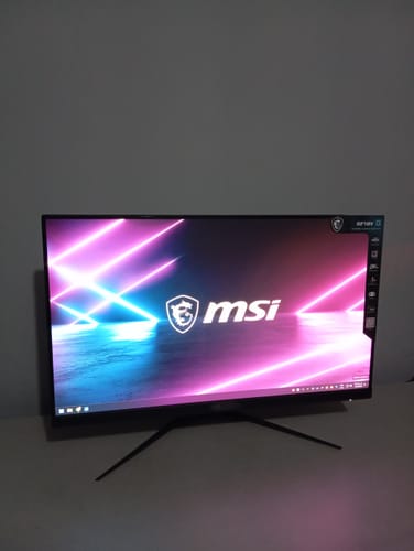 Customer photo review of MONITOR MSI 27" G2712V ESPORTS GAMING 100HZ ,1920X1080