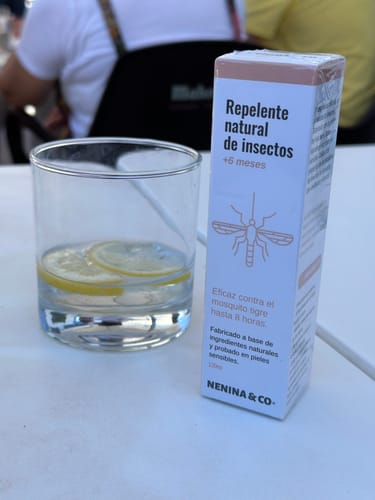 Customer photo review of 2 Spray Repelente Natural de insectos de Citronela, Eucalyptus, Alcanfor, Aceites de limón 200 ml la segunda al 50 % Nenina & Co