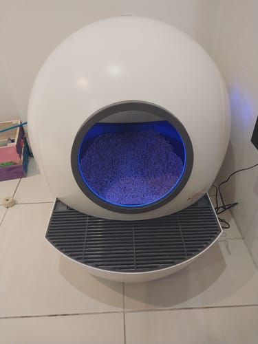 Customer photo review of PaWz Automatic Smart Cat Litter Box - Wifi