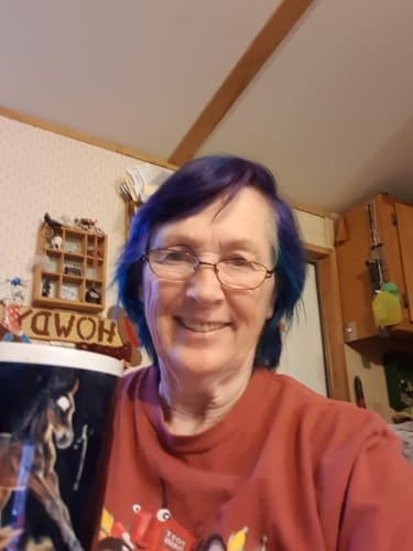 Customer photo review of Jumbo Salted Cashews