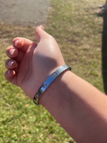 Customer photo review of Cely Bracelet — Silver + 4 Diamond