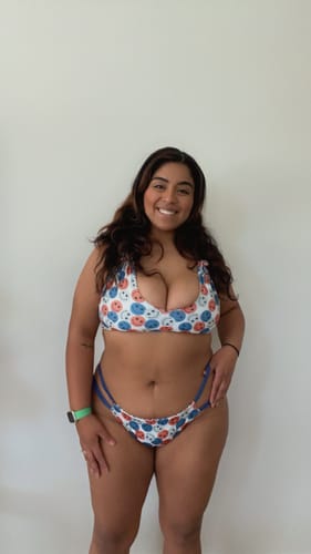 Customer photo review of Patriotic Smiles Single Hip Bottoms