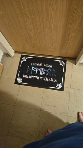 Customer photo review of Familienname als Rune - Fußmatte - Personalisierbar