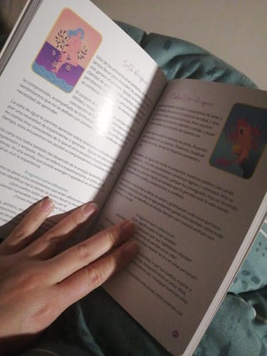Customer photo review of Tarot Reflejo del Alma - Mazo cartas con libro explicativo
