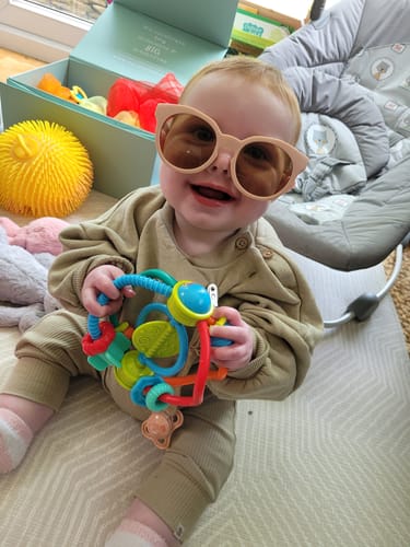 Customer photo review of Sustainable Sunglasses - Blush Pink