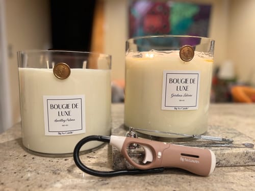 Customer photo review of Baby Big Ass Candle (150 oz, 300-500 hours)