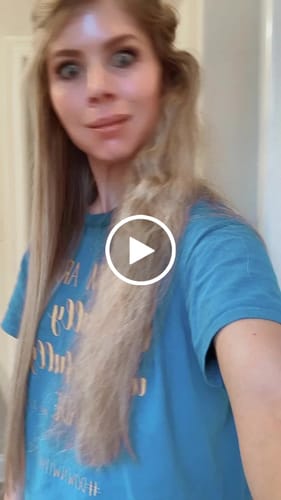 Customer video review of Premium Infrared Black Titanium Flat Iron 1.5"