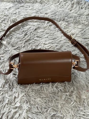 Customer photo review of MANA - DARK BROWN