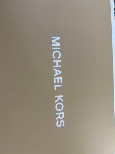 Customer photo review of Michael Kors Jet Set Travel Small Saffiano Leather Logo Coin Pouch (Vanilla)