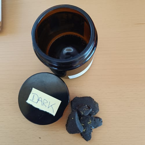 Customer photo review of NEU: 🍫 Dark Choc x 20% HHC-P