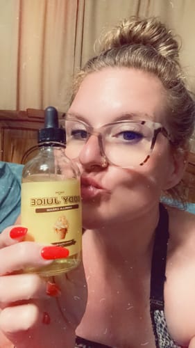 Customer photo review of Naomi Body Juice Oil - 4 OZ
