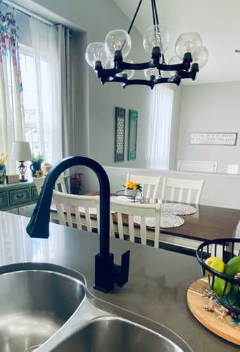 Customer photo review of Besas Dual Function Pull Down Spout Kitchen Faucet