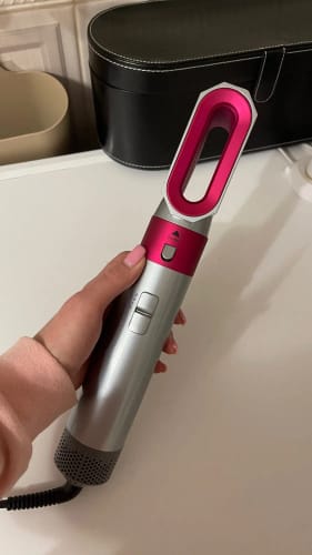 Customer photo review of @SisterSecrets 5 in 1 Hairstyler