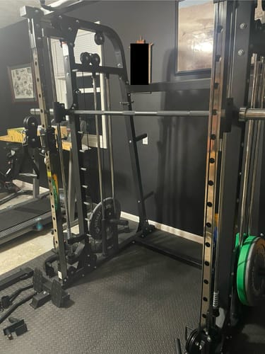 Customer photo review of MAJOR FITNESS All-In-One Home Gym Smith Machine Spirit B2