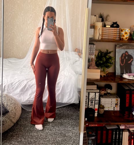 Customer photo review of W227 - Curve Flare Leggings