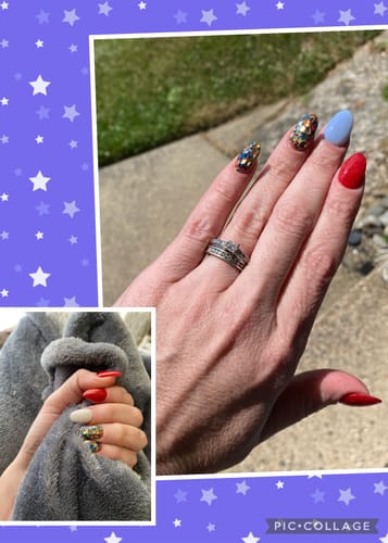 Customer photo review of Pick 3/6 Made in the USA Dip Powder Shades Bundle