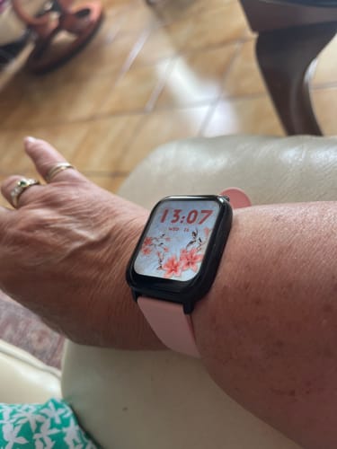 Customer photo review of Guarantee VIP Link - Health smartwatch 2 roze