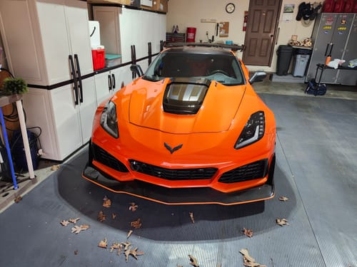 Gary H. review of Chevrolet Corvette C7 ZR1 Carbon Fiber Front Bumper Vent Brows Insert image 1 out of 4