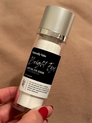 Customer photo review of Bright Eyes Gel Eye Serum